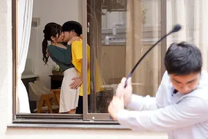 Cô sinh viên dâm đãng và anh chàng thất nghiệp may mắn